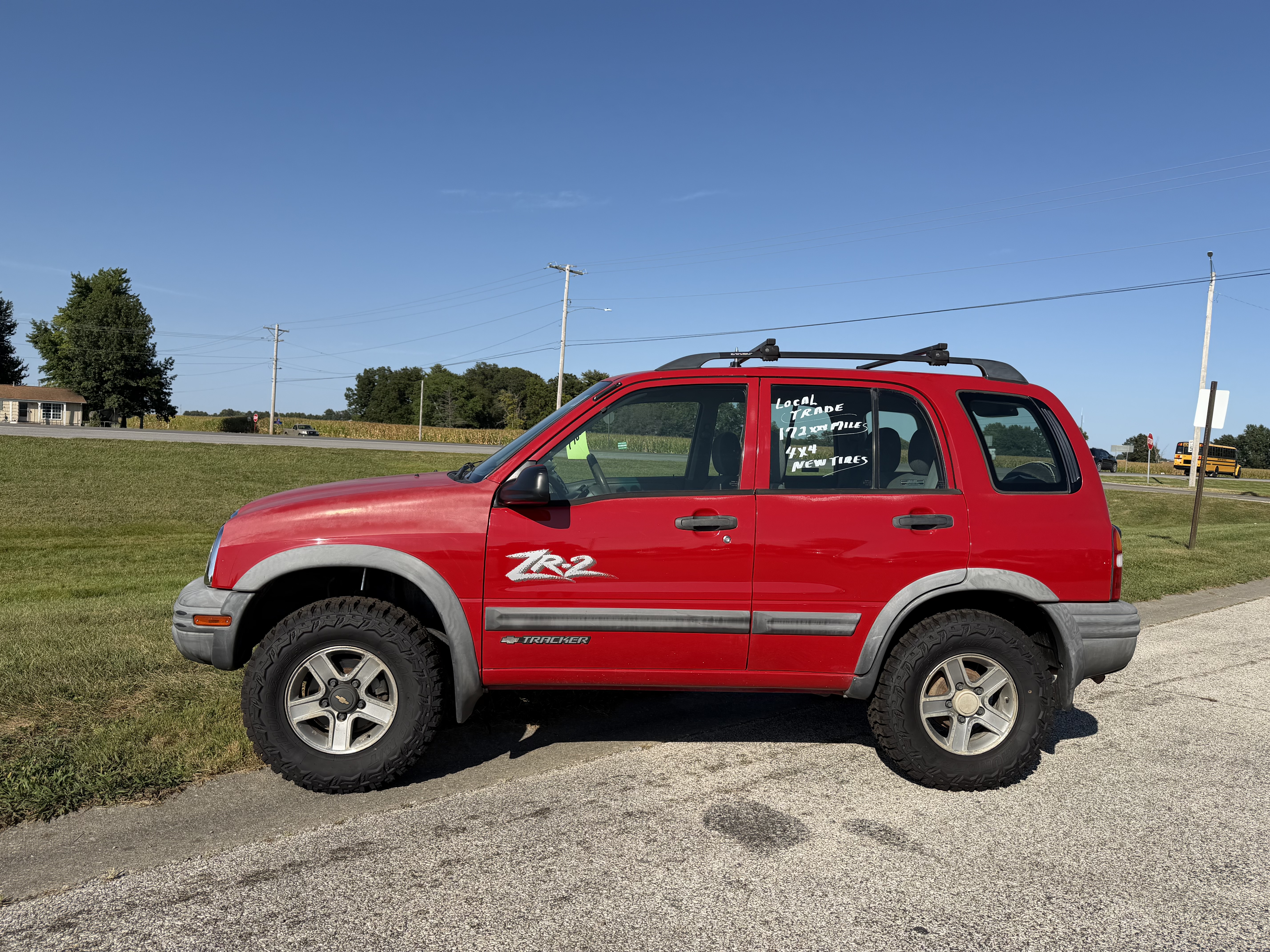 Used 2001 Chevrolet Tracker 4WD ZR2 image 2