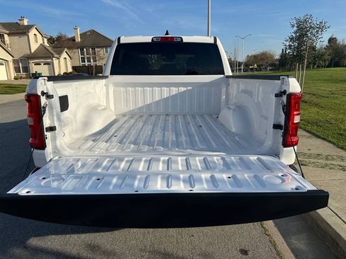 Used 2025 RAM 1500 Lone Star image 21