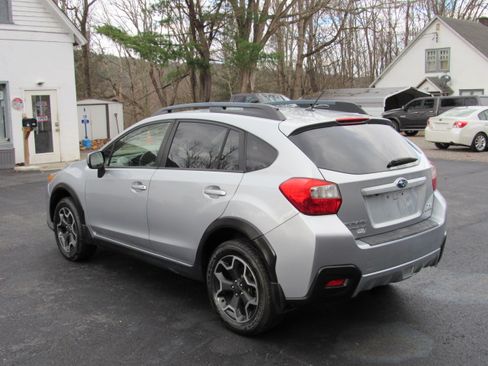 Used 2013 Subaru XV Crosstrek 2.0i Limited image 8