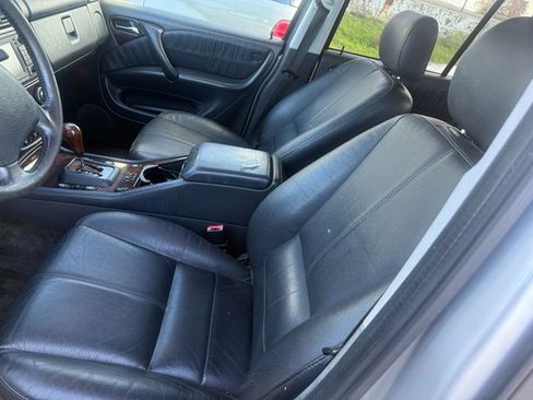 Used 2004 Mercedes-Benz ML 500 image 5