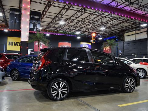 Used 2020 Honda Fit EX image 8