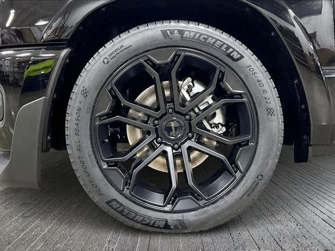 New 2026 RAM 1500 Big Horn AWD/4WD image 6