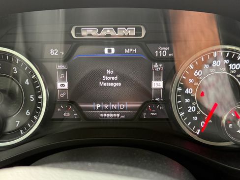 Used 2020 RAM 1500 4x4 Crew Cab Laramie image 17