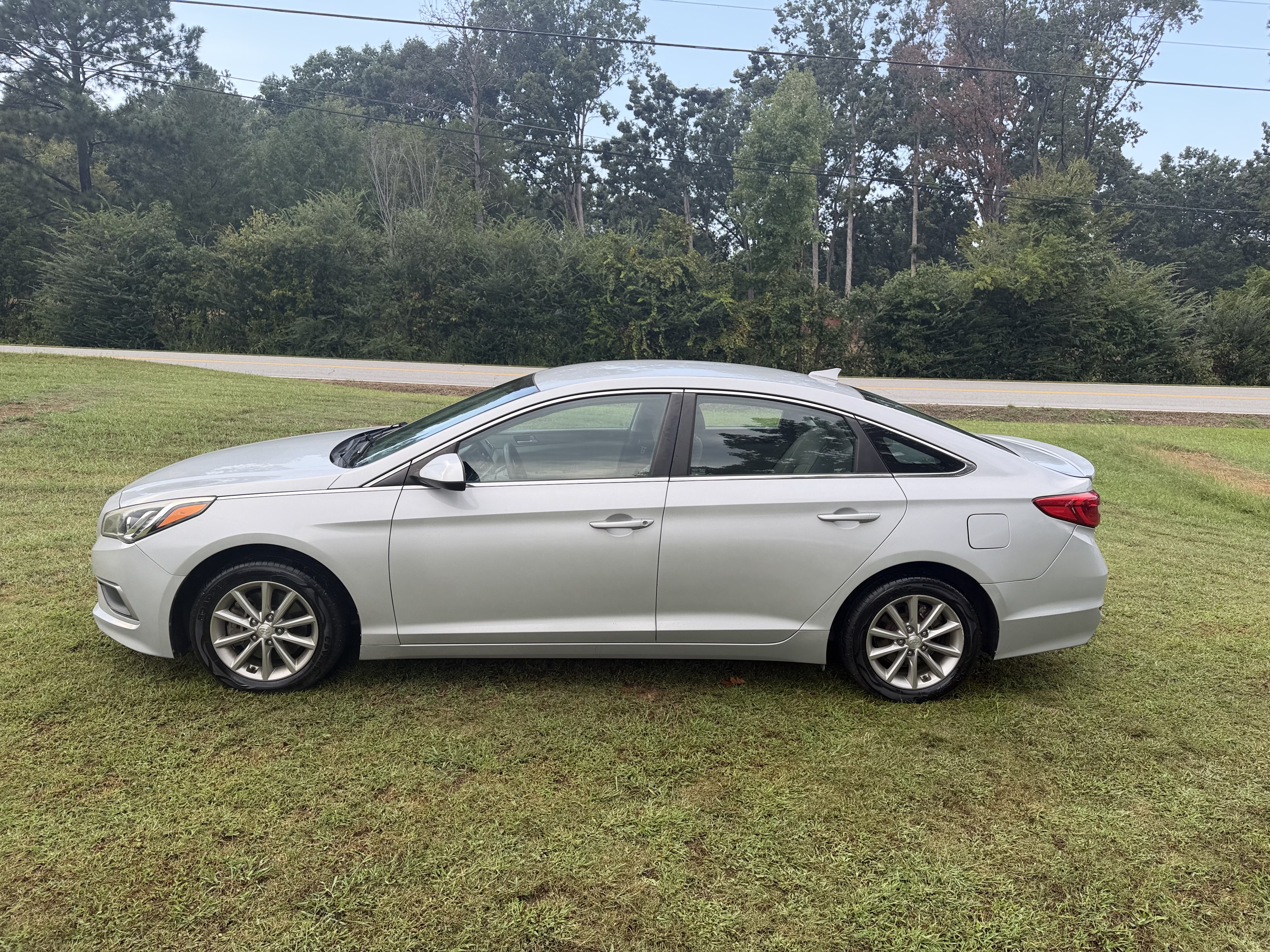 Used 2016 Hyundai Sonata SE FWD image 31