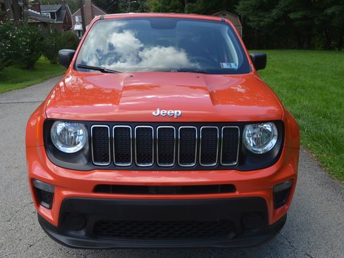 Used 2019 Jeep Renegade 4WD Sport image 7