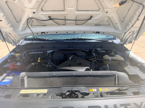 Used 2013 Ford F350 2WD Regular Cab Super Duty image 22