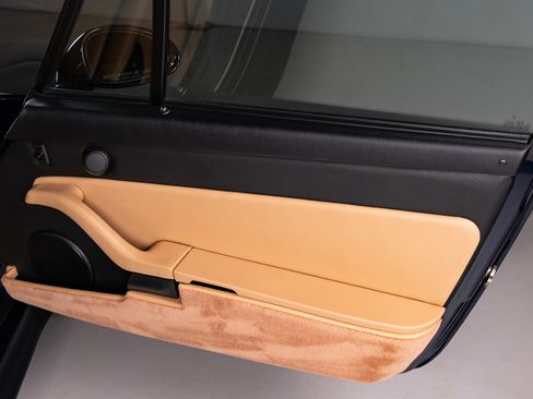 Used 1998 Porsche 911 Carrera S image 62