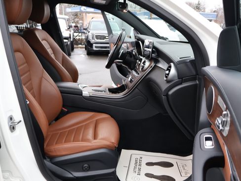 Used 2022 Mercedes-Benz GLC 300 image 15