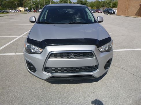 Used 2015 Mitsubishi Outlander Sport ES image 3