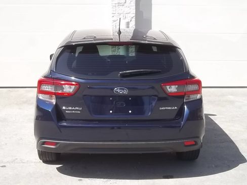 Used 2020 Subaru Impreza 2.0i image 5