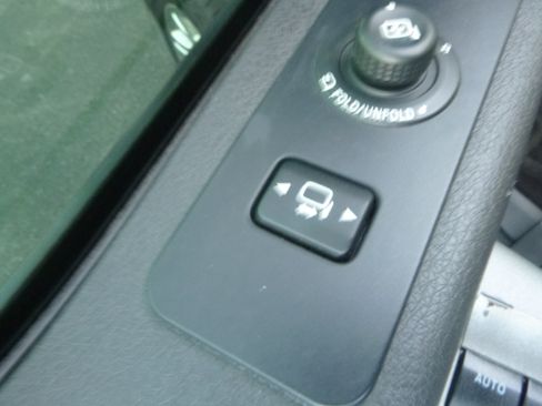 Used 2016 Ford F250 Lariat image 19