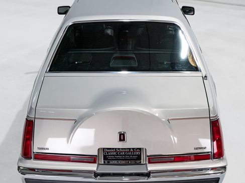 Used 1990 Lincoln Mark VII Blass image 20