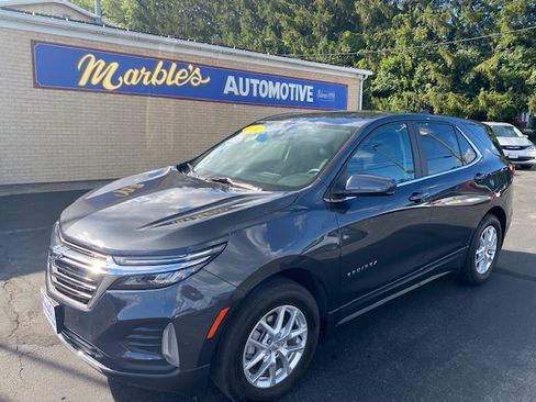 Used 2023 Chevrolet Equinox LT image 1