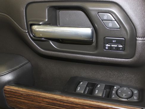 Used 2023 Chevrolet Silverado 3500 High Country image 27