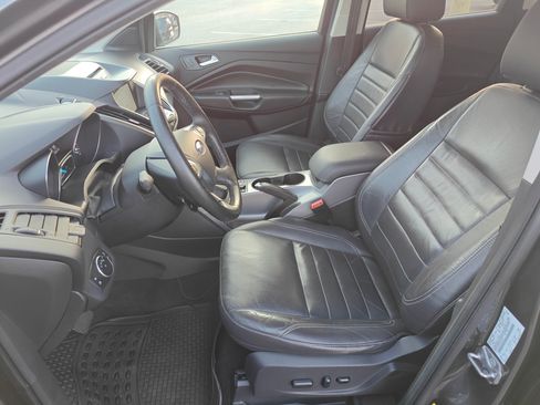 Used 2016 Ford Escape SE image 5