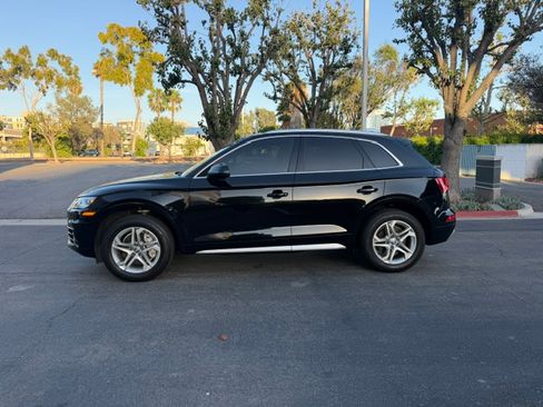 Used 2018 Audi Q5 2.0T Premium Plus AWD/4WD image 2