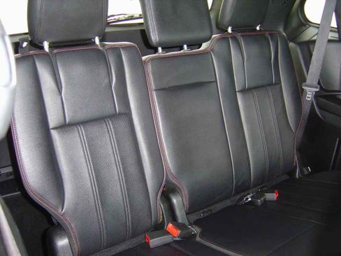 Used 2018 Dodge Grand Caravan GT image 15