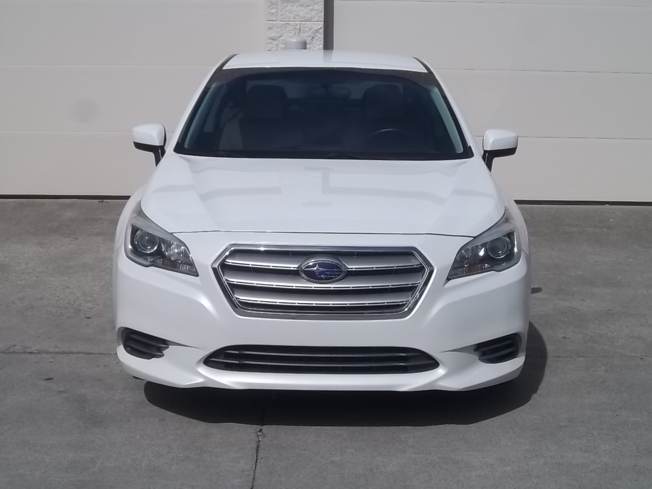 Used 2015 Subaru Legacy 2.5i Premium AWD/4WD image 2