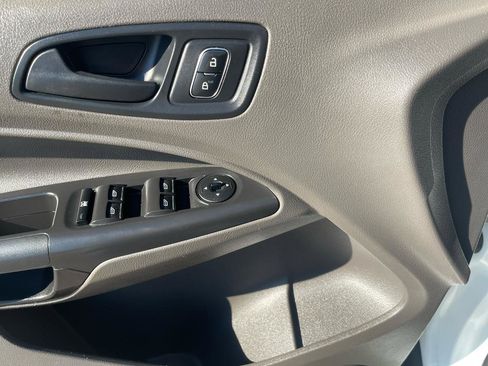 Used 2020 Ford Transit Connect XL image 25
