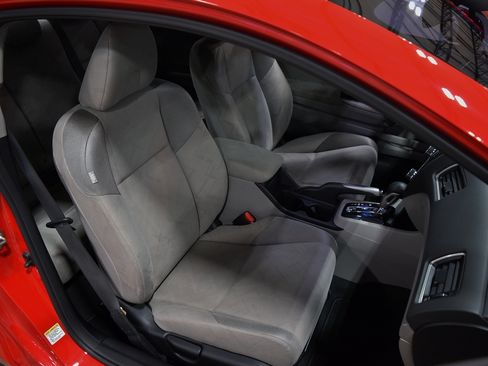 Used 2013 Honda Civic LX Coupe image 22