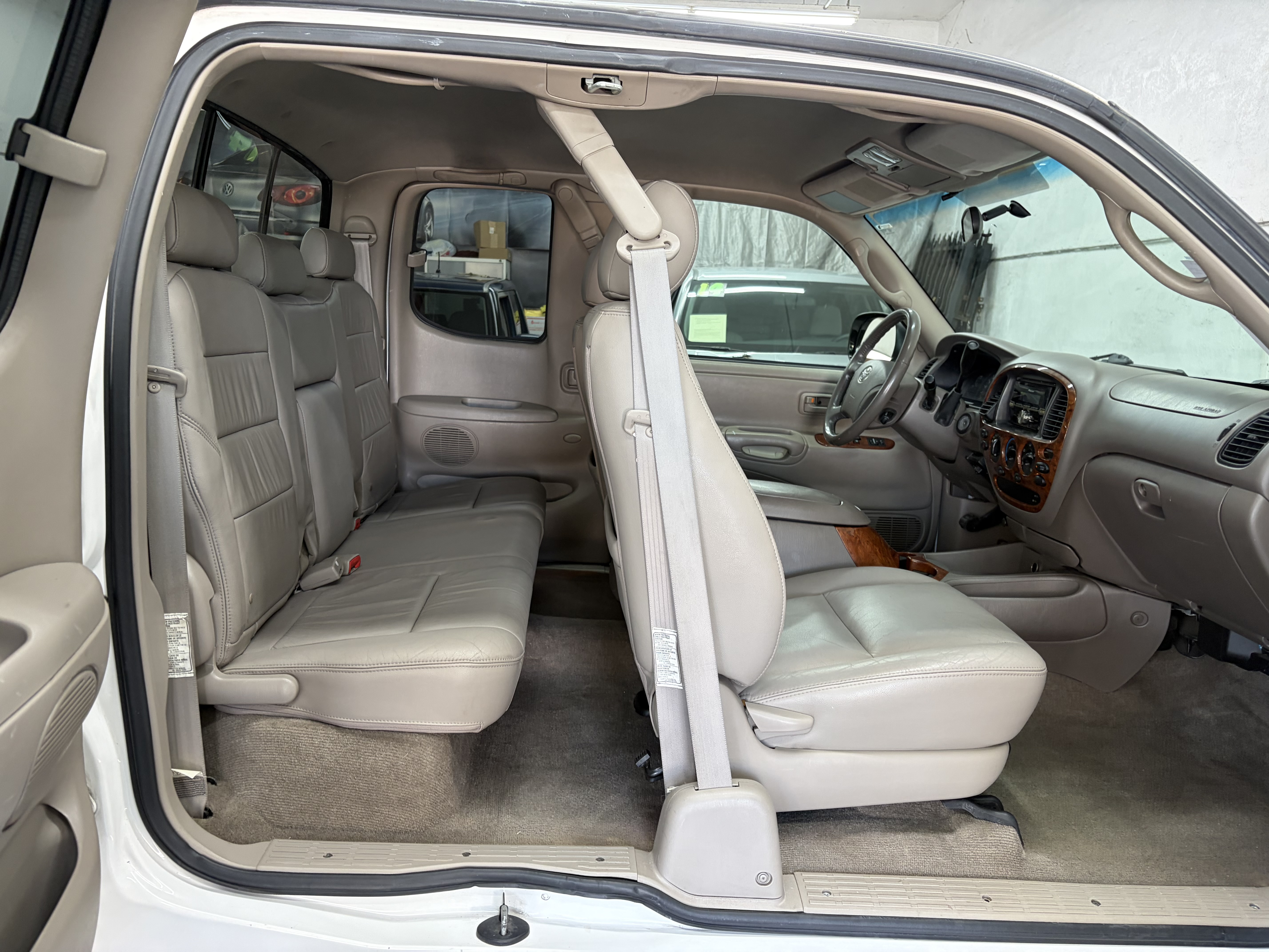 Used 2005 Toyota Tundra 2WD Access Cab Limited image 10