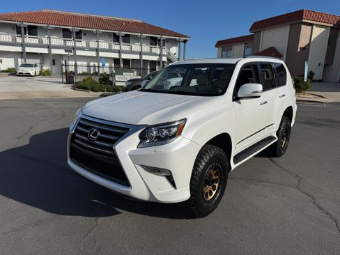 Used 2016 Lexus GX 460 image 5