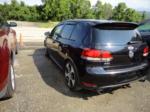 Used 2012 Volkswagen GTI 4-Door FWD image 5