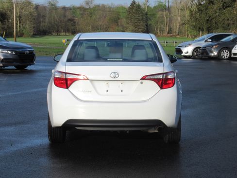 Used 2014 Toyota Corolla FWD image 6