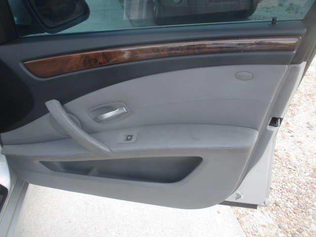 Used 2010 BMW 535i Sedan RWD image 16