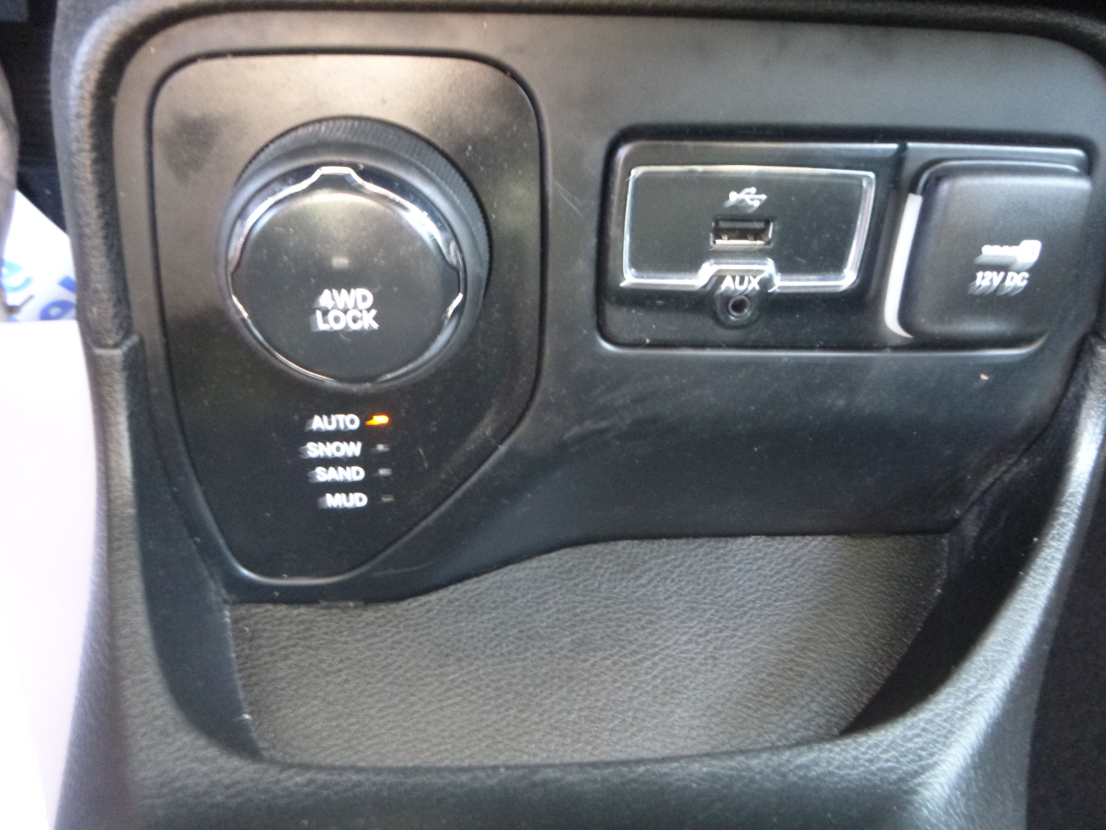 Used 2016 Jeep Renegade 4WD Sport image 26