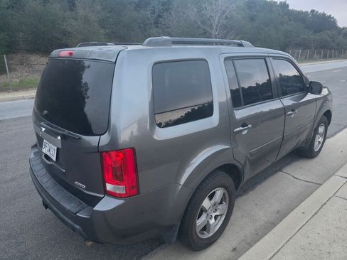 Used 2011 Honda Pilot EX image 5