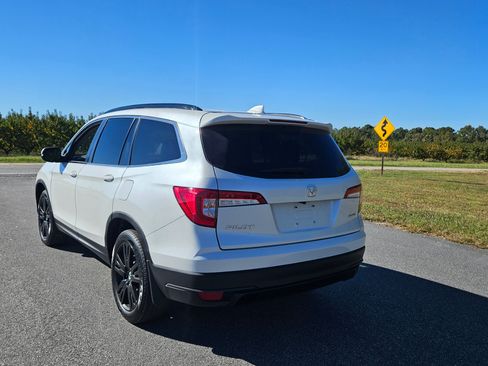Used 2022 Honda Pilot Special Edition image 3