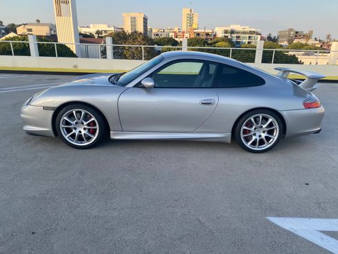 Used 2004 Porsche 911 GT3 image 22