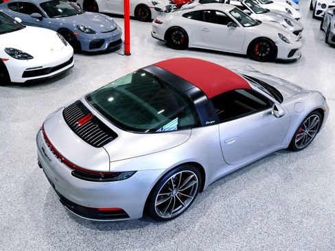 Used 2021 Porsche 911 Targa 4S AWD/4WD image 10