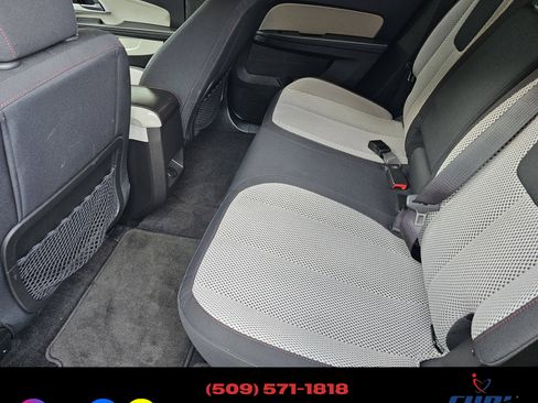 Used 2010 Chevrolet Equinox LT image 17