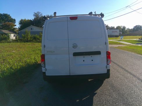 Used 2018 Nissan NV200 SV image 7