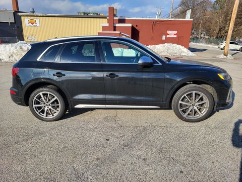 Used 2022 Audi SQ5 Premium Plus image 1