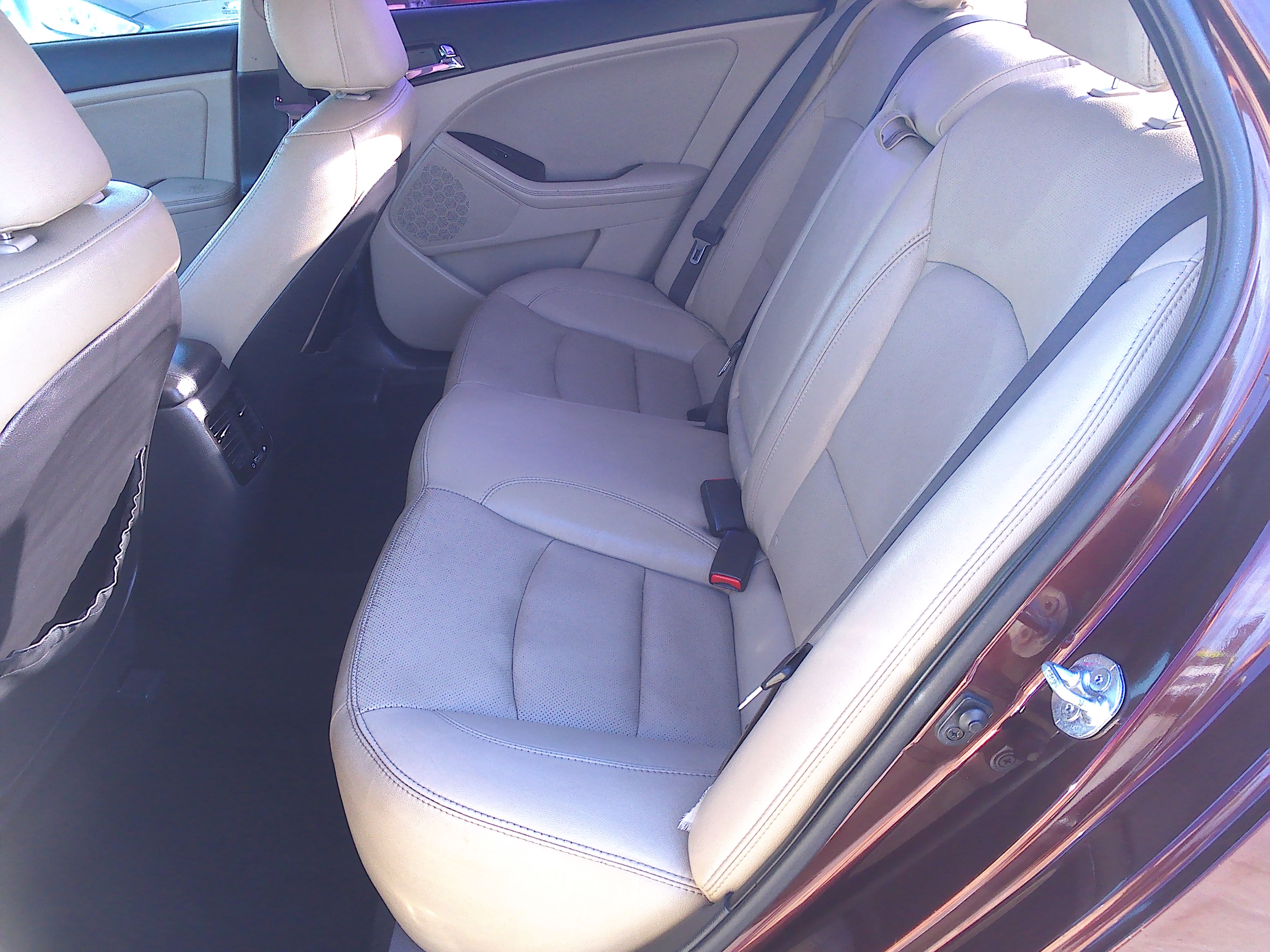 Used 2012 Kia Optima EX Turbo FWD image 8