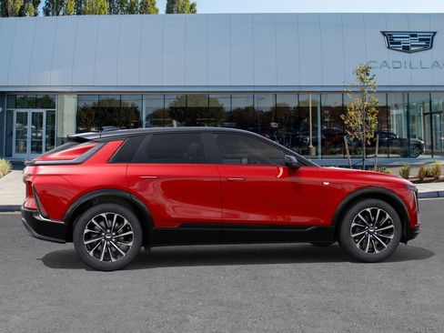 New 2025 Cadillac Lyriq Sport image 5