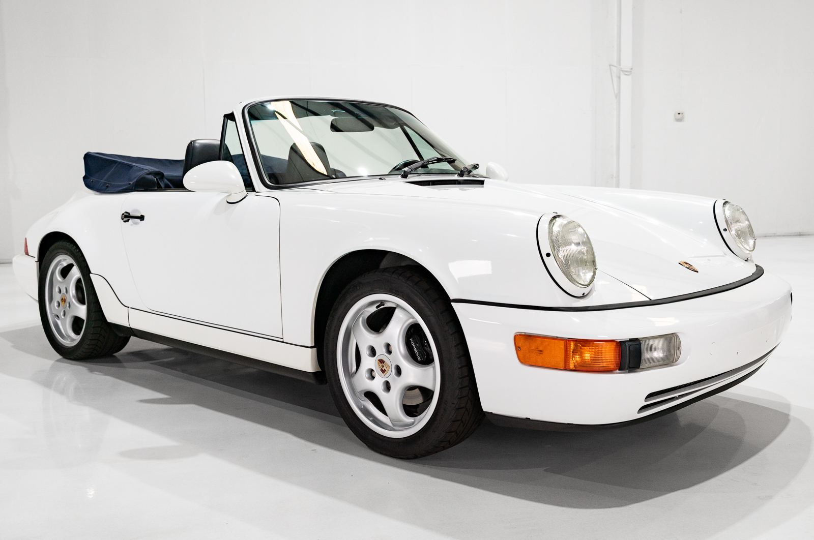 Used 1993 Porsche 911 Carrera Cabriolet RWD image 6