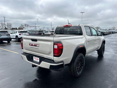 New 2026 GMC Canyon Elevation image 8