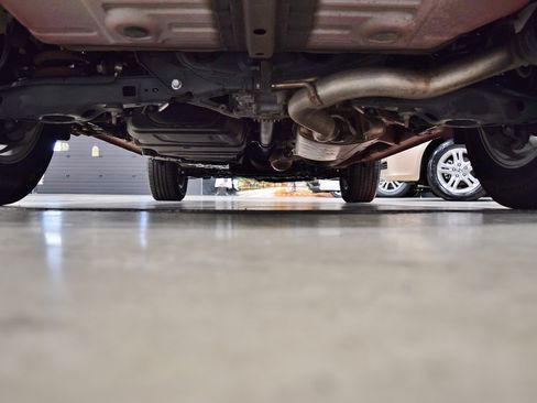 Used 2012 Toyota RAV4 LE Plus image 33