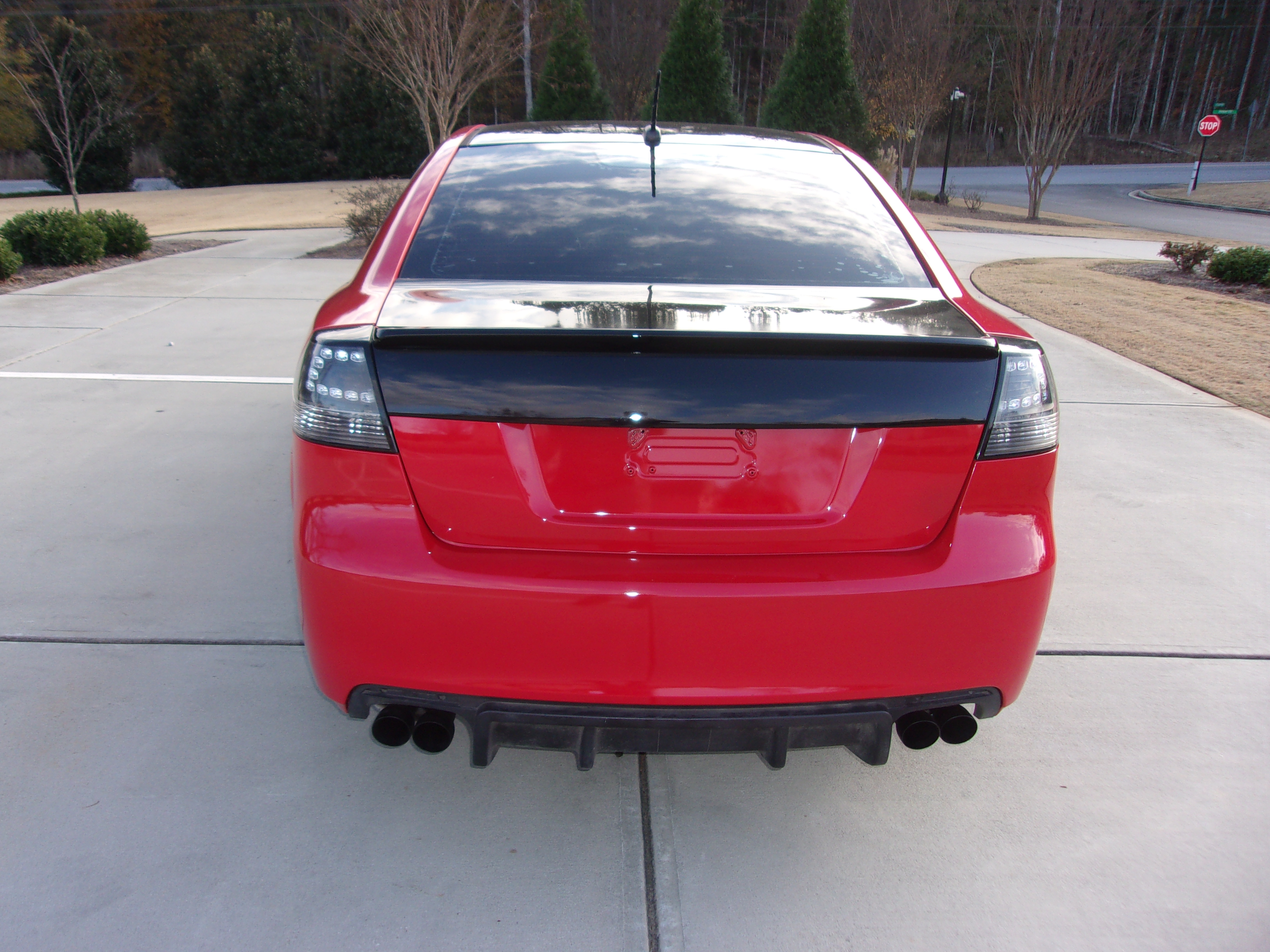 Used 2009 Pontiac G8 RWD image 4