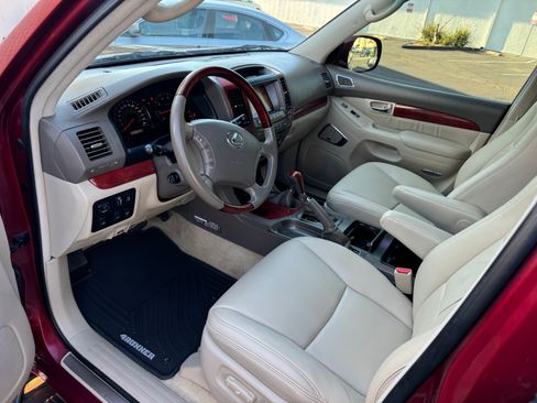 Used 2008 Lexus GX 470 image 18