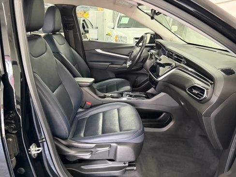 Used 2022 Chevrolet Bolt EUV LT FWD image 18