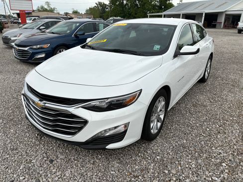 Used 2023 Chevrolet Malibu LT FWD image 1