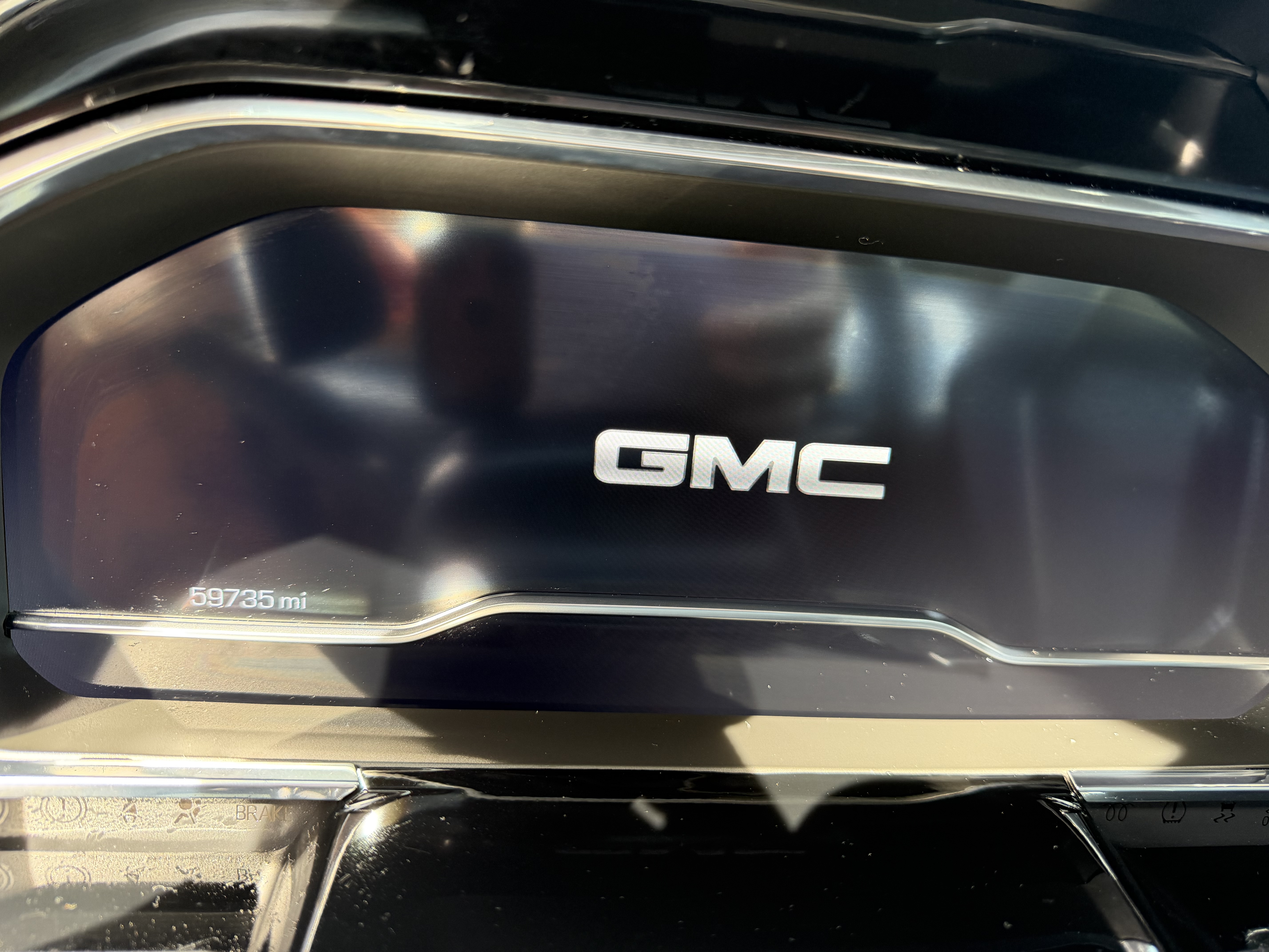 Used 2025 GMC Sierra 1500 2WD Crew Cab SLT image 12