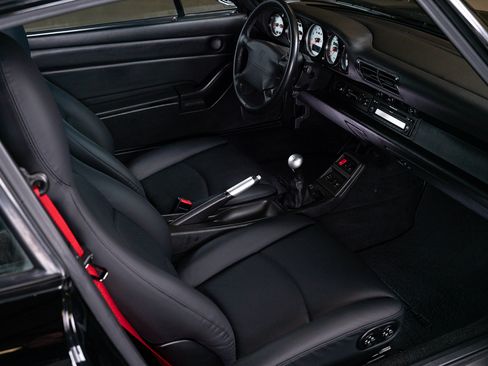 Used 1996 Porsche 911 Turbo image 65