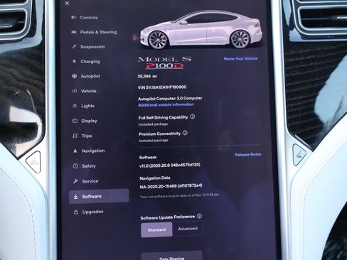 Used 2017 Tesla Model S P100D image 33