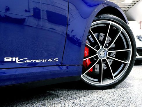 Used 2024 Porsche 911 Carrera 4S image 22